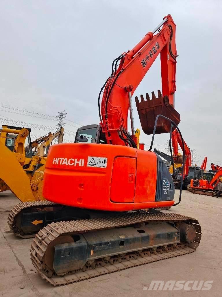 Hitachi ZX 135 US Koparki gąsienicowe