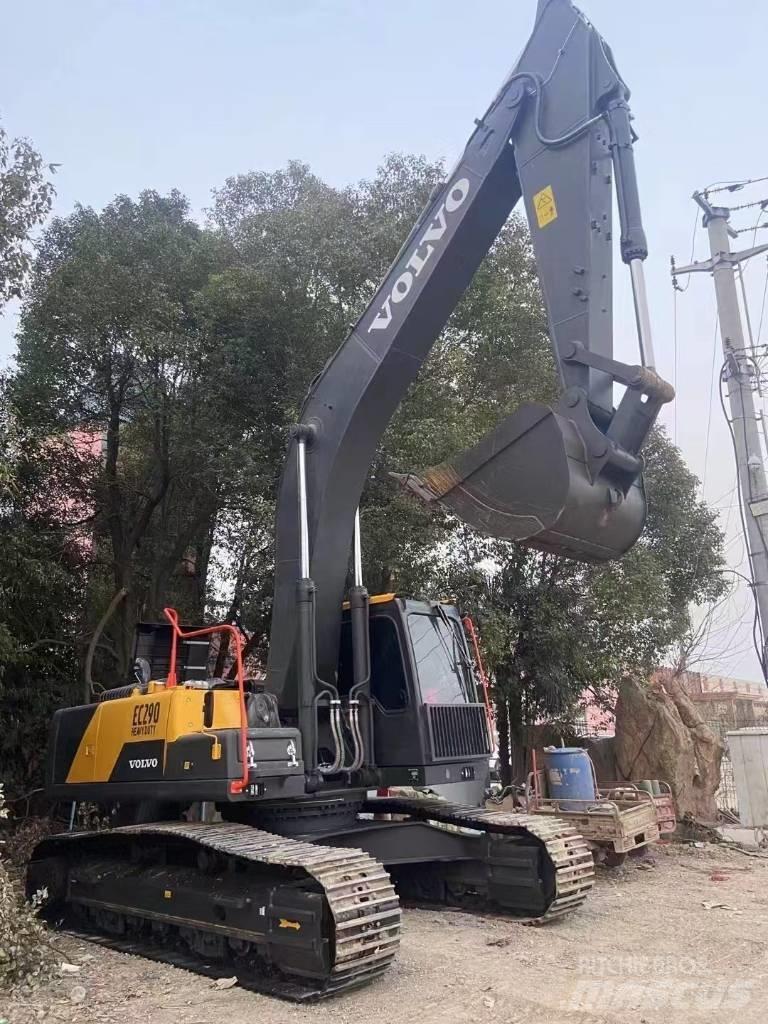 Volvo 290D Koparki gąsienicowe