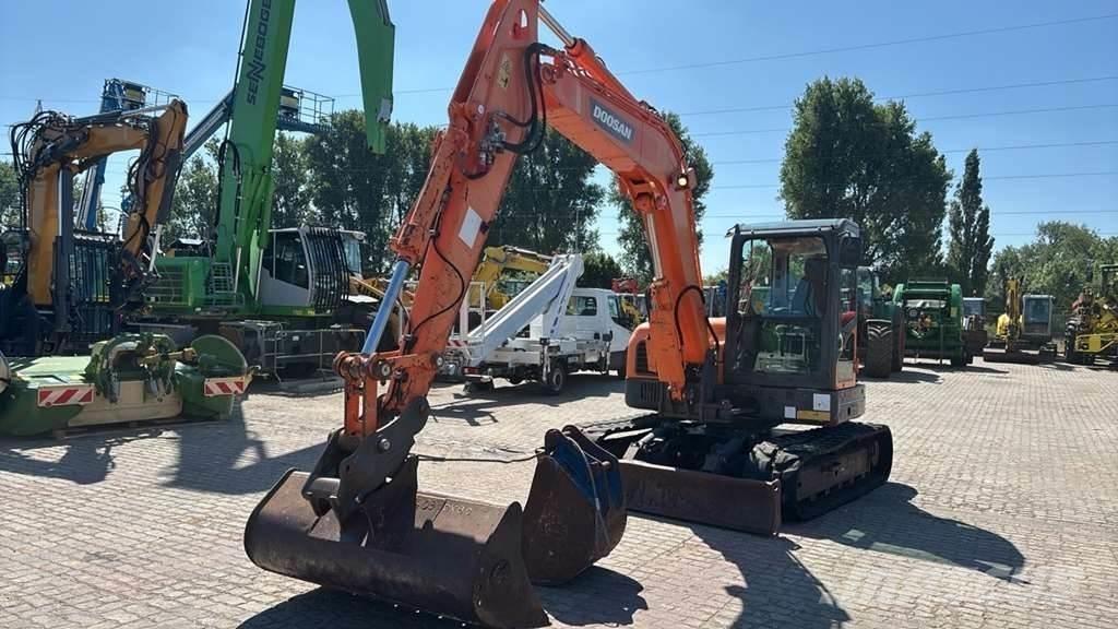 Doosan DX85 0 Koparki specjalne