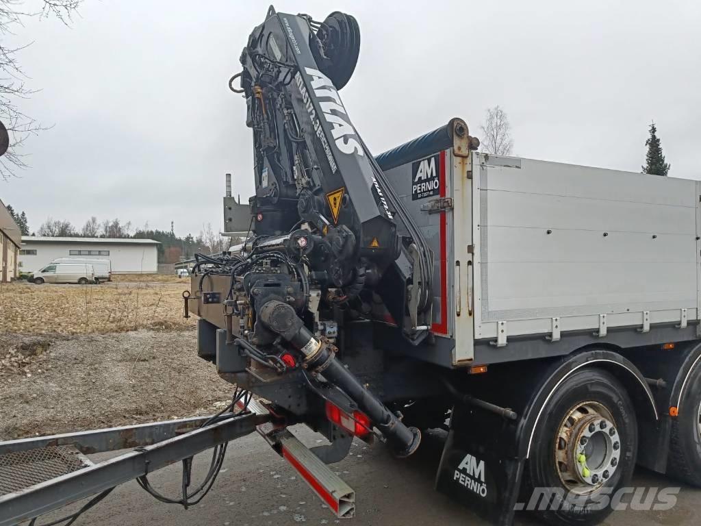DAF XF 530 FAW Żurawie samochodowe