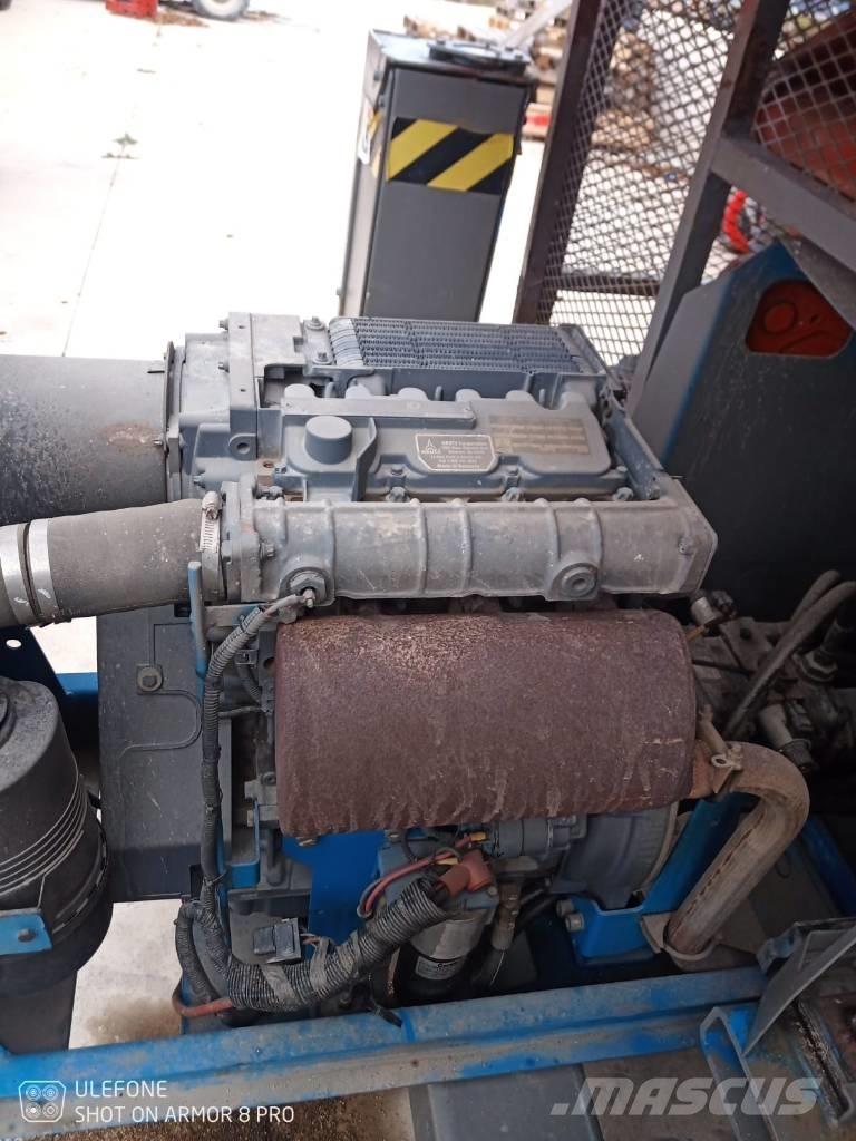 Genie GS 4390 RT Podnośniki nożycowe