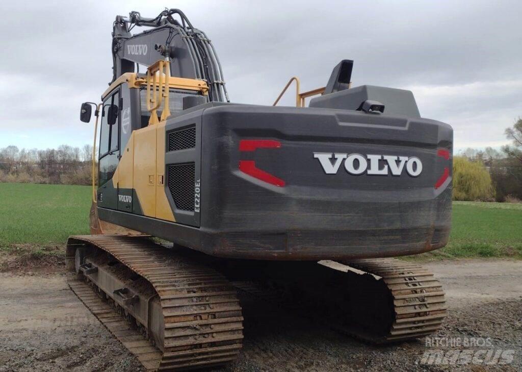 Volvo EC220EL Koparki gąsienicowe