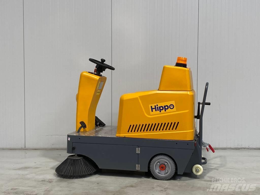  Hippo S1150 Zamiatarki - Zgarniarki - Odśnieżarki