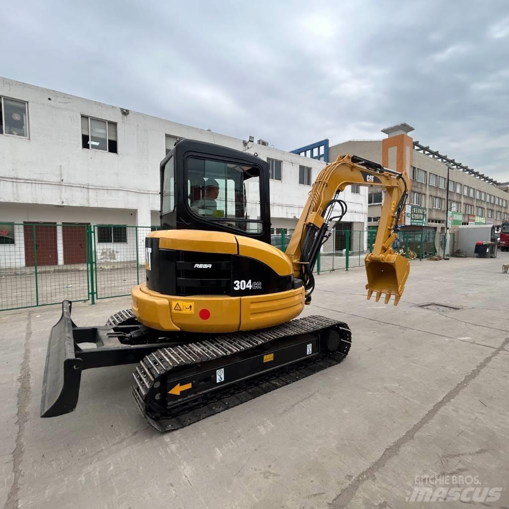 CAT 304 Koparki gąsienicowe