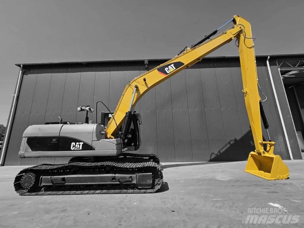 CAT 320D 18m Set Łyżki do koparek
