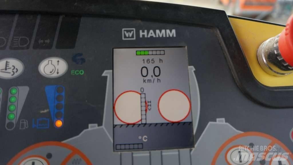 Hamm HD+120iVV Walce dwubębnowe