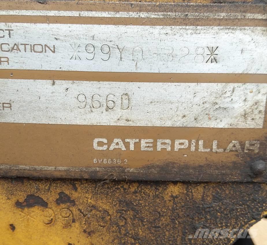 CAT 966 D Ładowarki kołowe