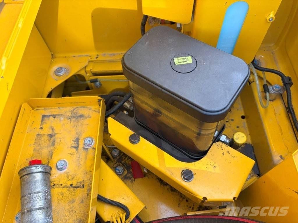 Komatsu PC 240 LC-11 Koparki gąsienicowe