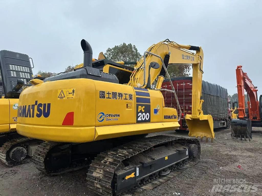 Komatsu PC 200-8 Midikoparki  7t - 12t