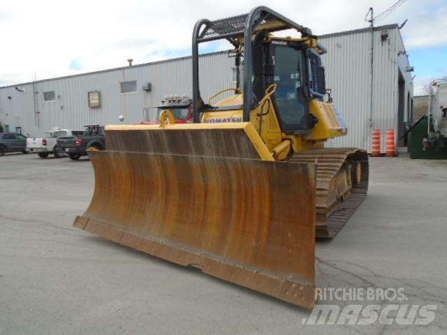 Komatsu D61PX-24 Spycharki gąsienicowe