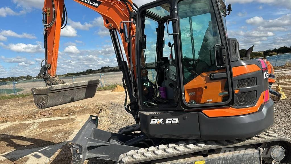 Develon DX 63-7 Minikoparki