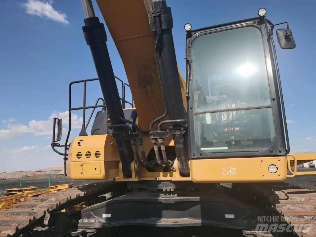 CAT 2020 CAT 374 Koparki kołowe