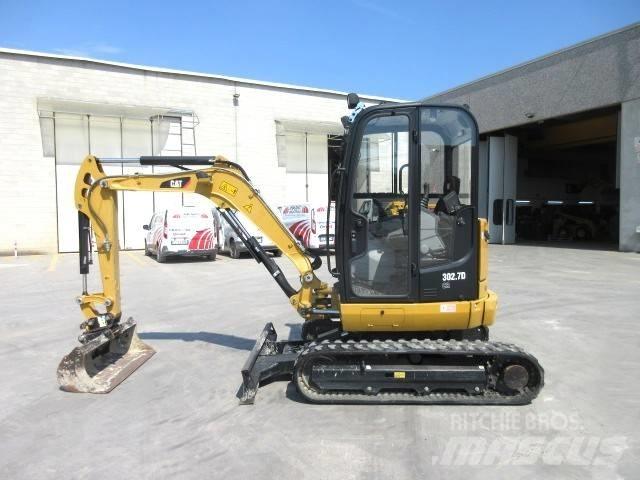 CAT 302.7 D CR Minikoparki