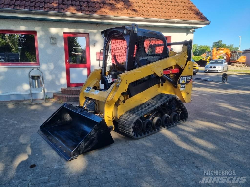 CAT 257 D Ładowarki burtowe