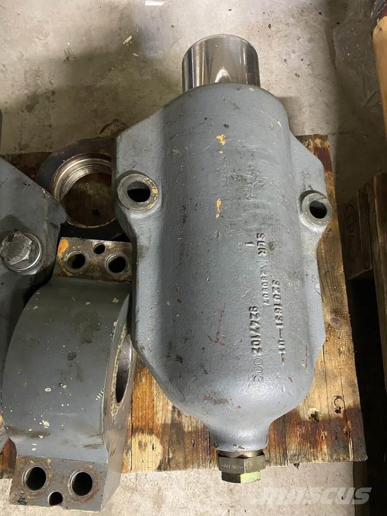 Liebherr A934C Hydraulika