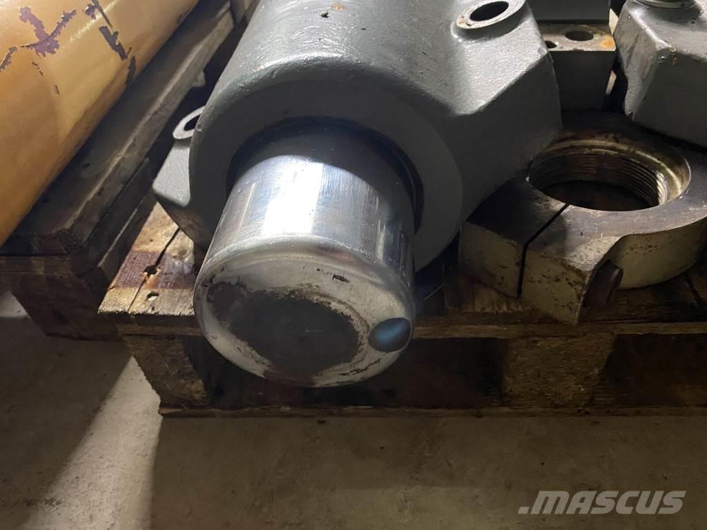 Liebherr A934C Hydraulika
