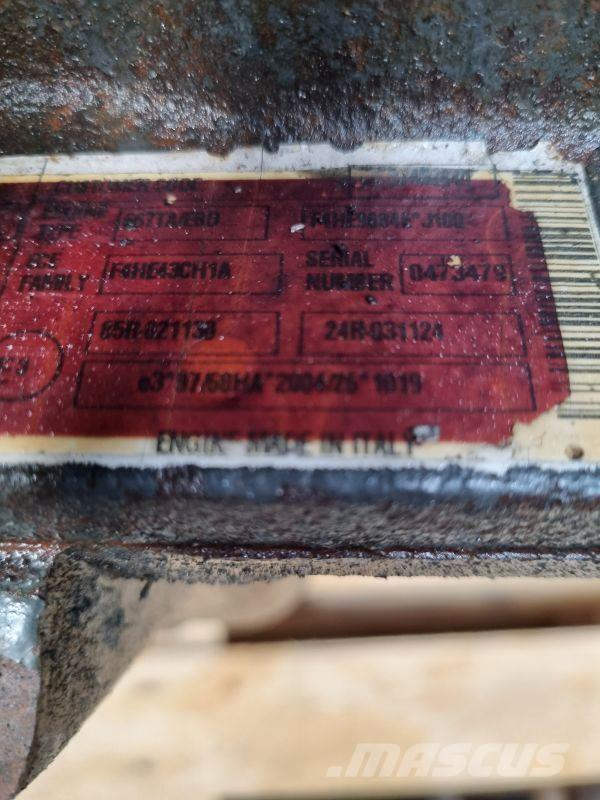Iveco F4HE9684E Silniki
