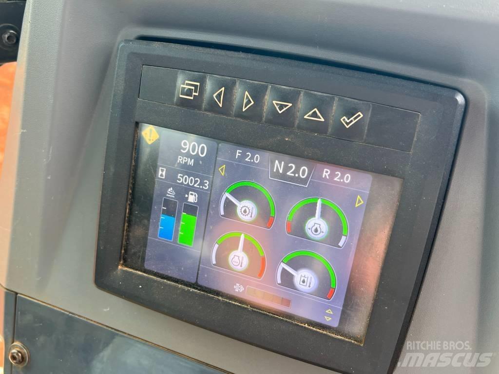 John Deere 750L LGP Spycharki gąsienicowe