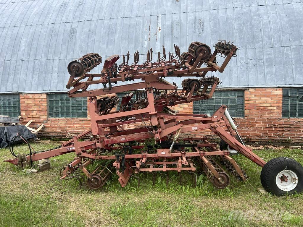 Kongskilde SP6000 Kultywatory