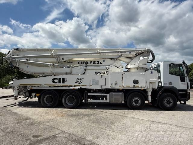 Iveco Trakker 450 Inne