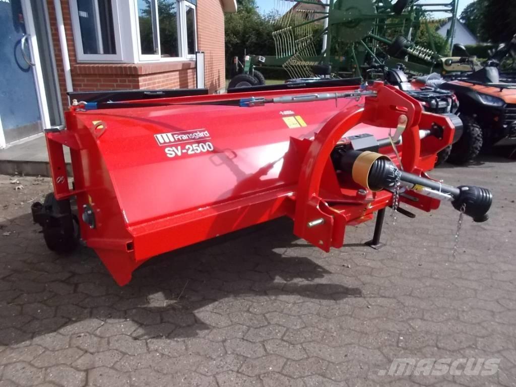 Fransgård SV 2500 Zgrabiarki i przetrząsacze
