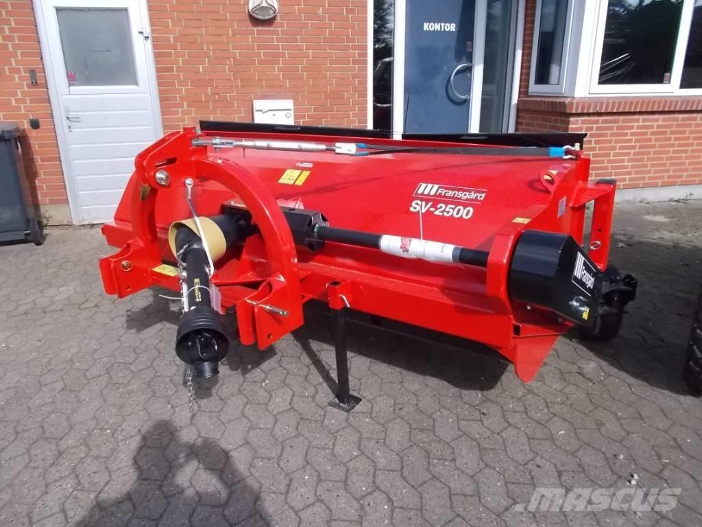 Fransgård SV 2500 Zgrabiarki i przetrząsacze