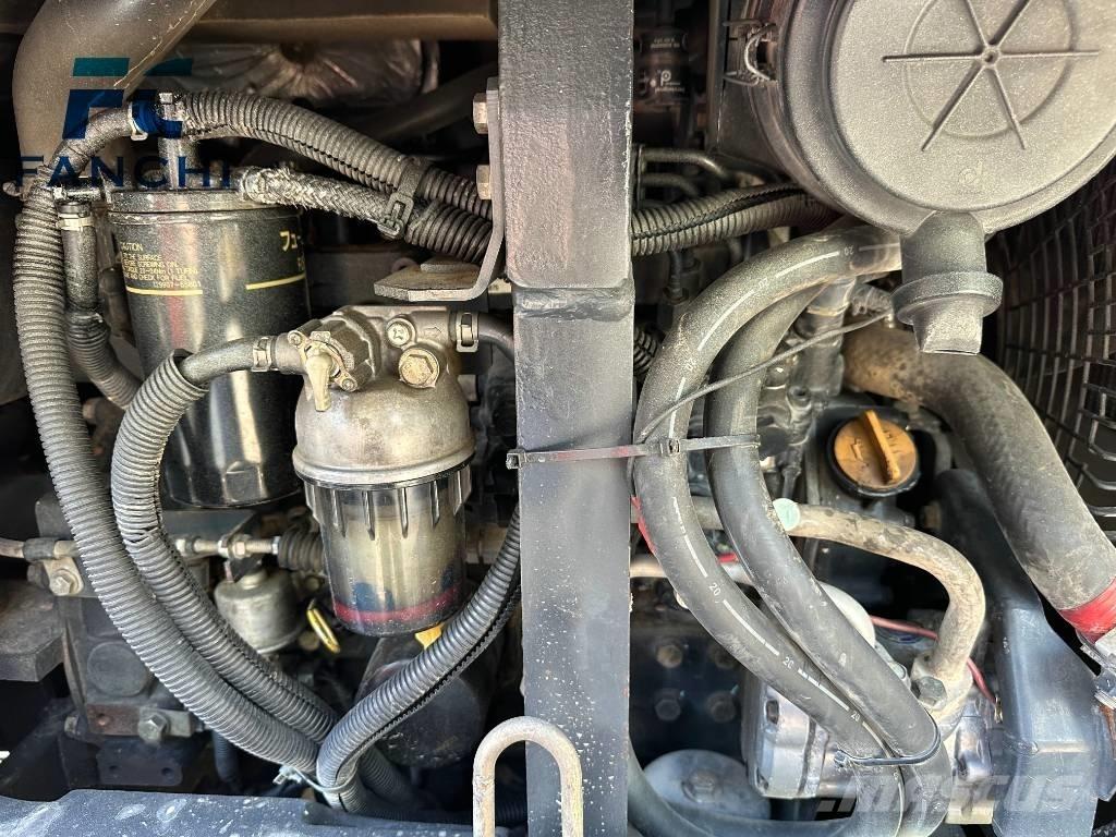 Hitachi 50U Koparki gąsienicowe
