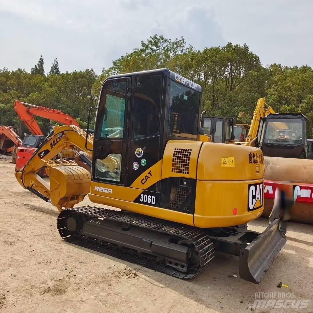 CAT 306D Minikoparki