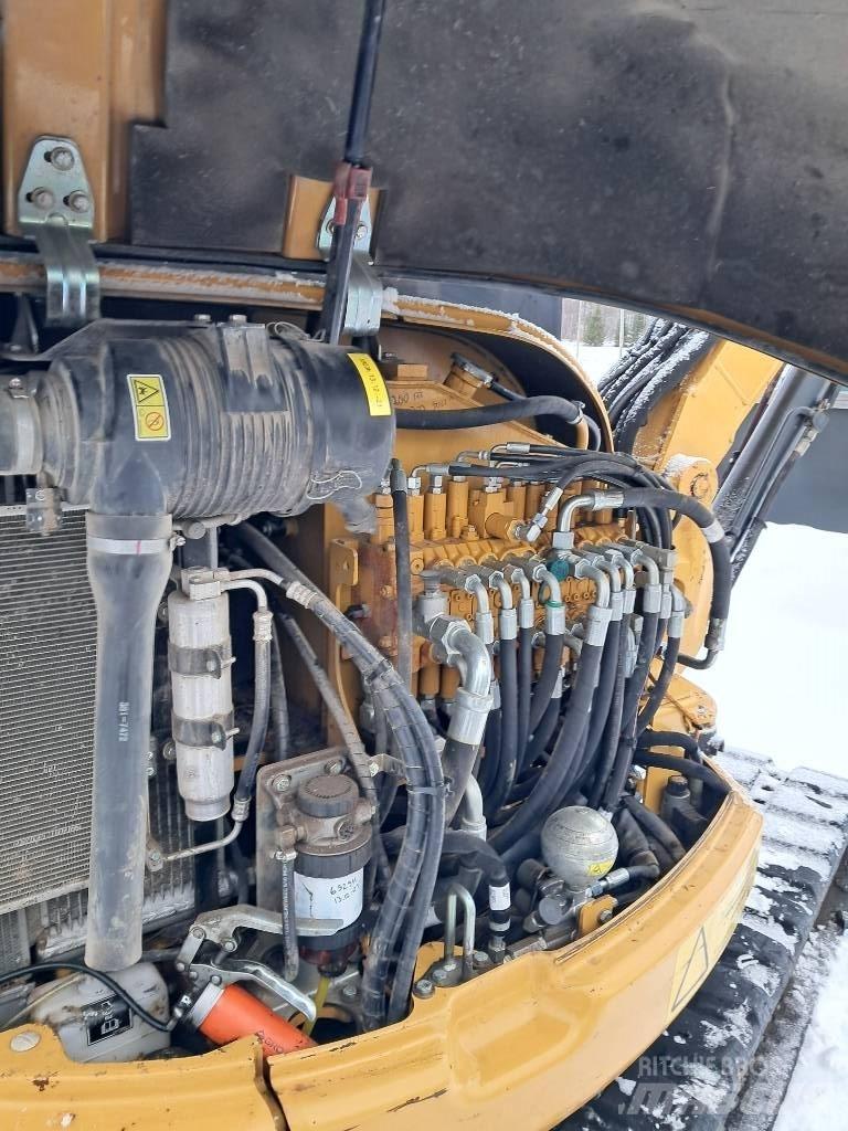 CAT 305 Minikoparki