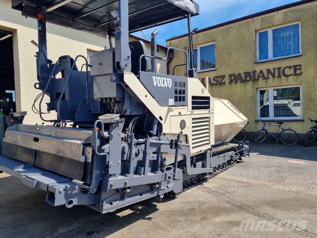 Volvo Titan 6820 Rozściełacze do asfaltu