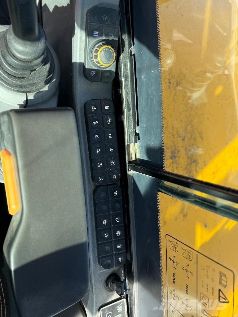 JCB Hydradig Koparki kołowe