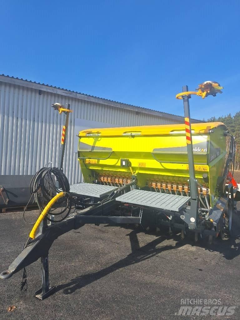 Junkkari S300 Plus Siewniki kombinowane