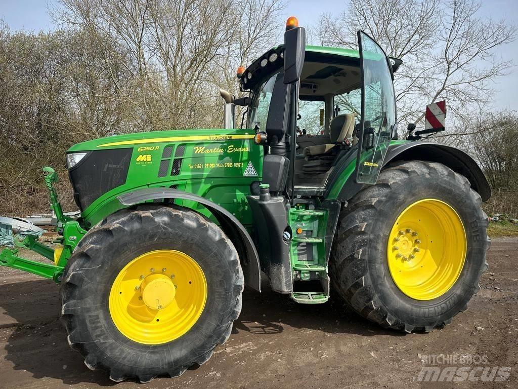 John Deere 6250 R Ciągniki rolnicze