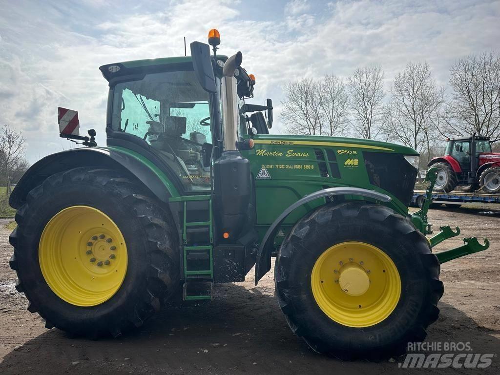 John Deere 6250 R Ciągniki rolnicze