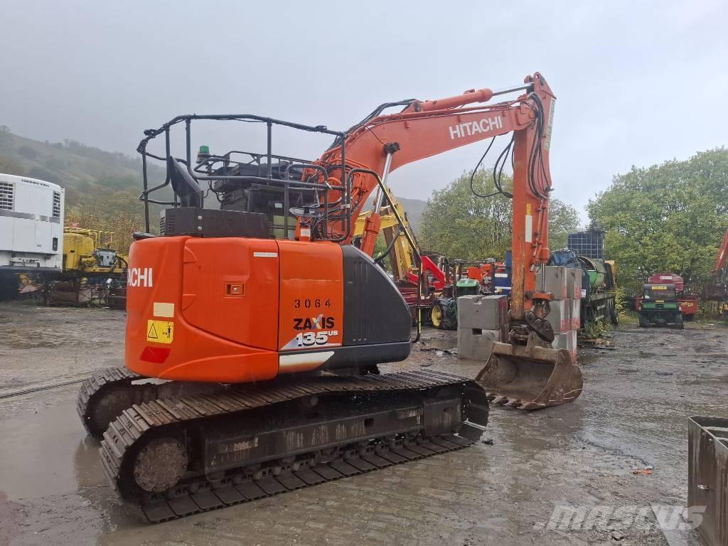 Hitachi ZX 135 US-6 Koparki gąsienicowe