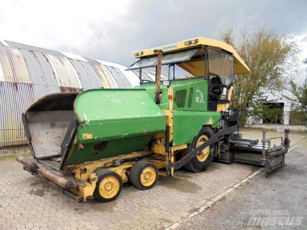 Demag DF 115 P Rozściełacze do asfaltu