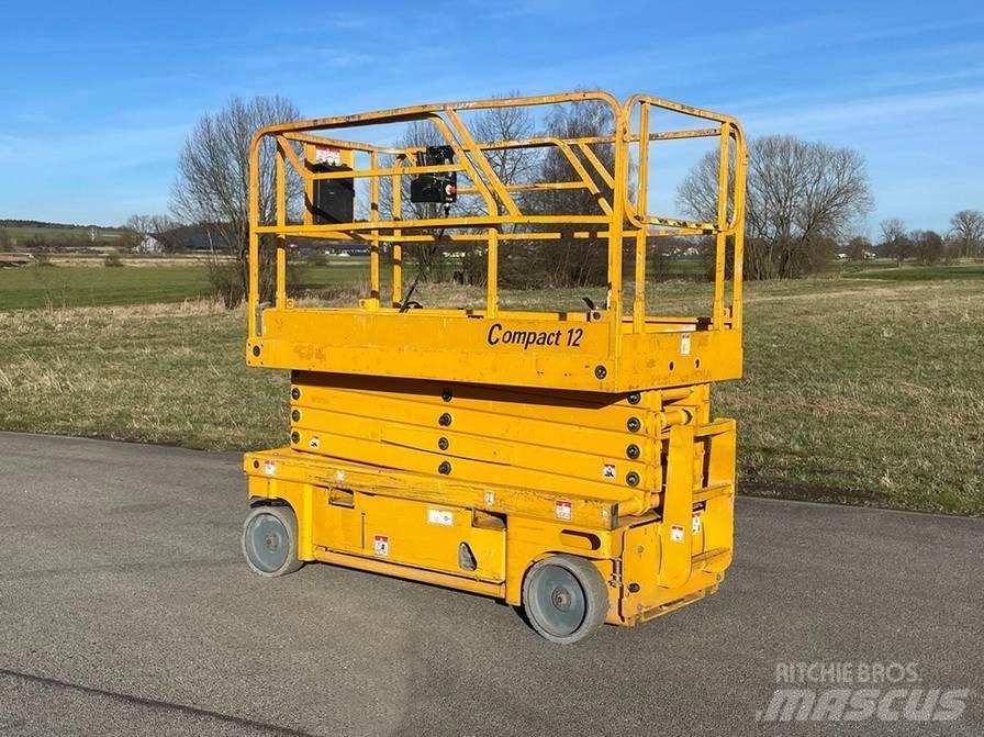 Haulotte Compact 12 Podnośniki nożycowe