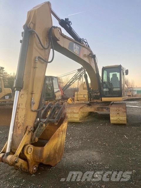 CAT 320 D Koparki gąsienicowe