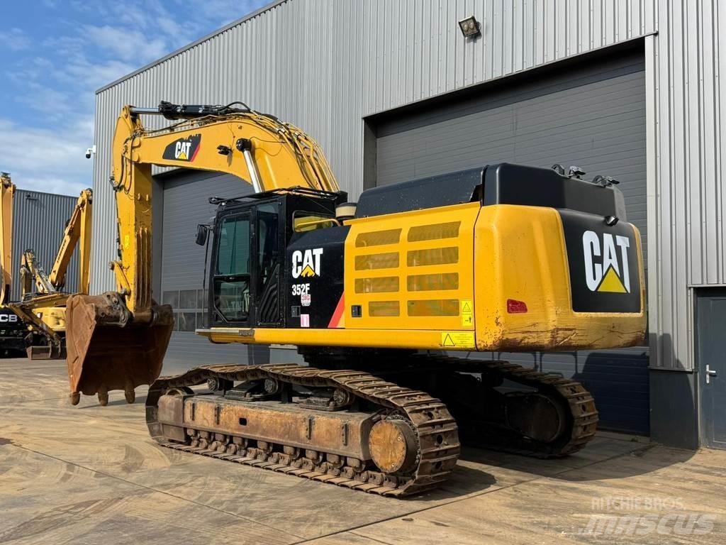 CAT 352F Koparki specjalne