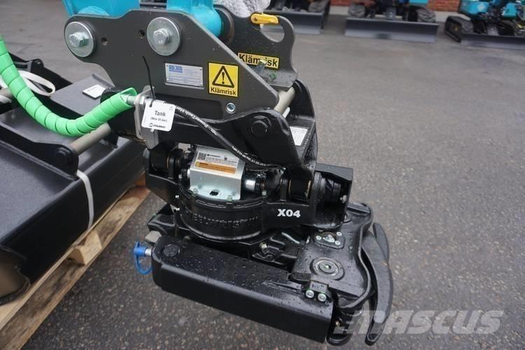 Airman AX 33 U Minikoparki