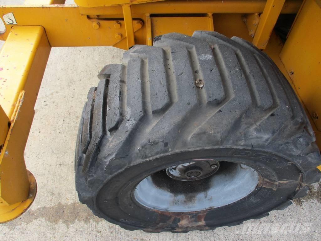 JLG 3394 RT  (535) Podnośniki nożycowe