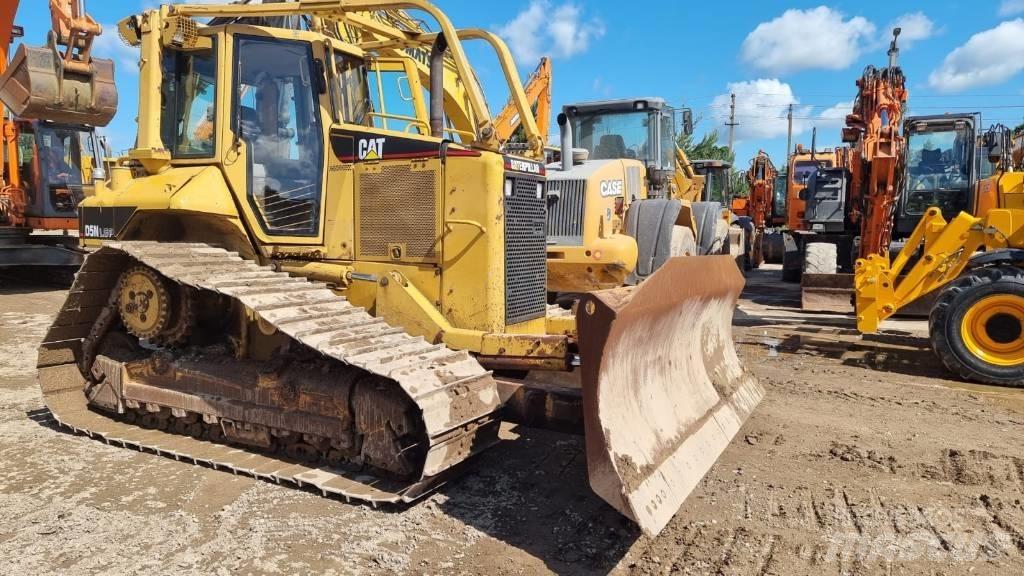 CAT D 5 N LGP Spycharki gąsienicowe