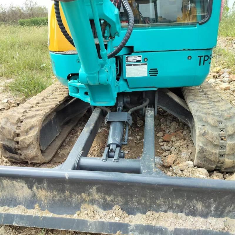 Kubota KX 135 Minikoparki