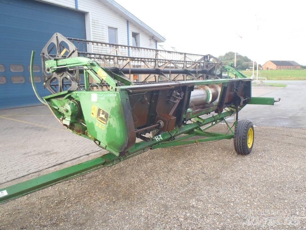 John Deere 920 Ciągniki rolnicze