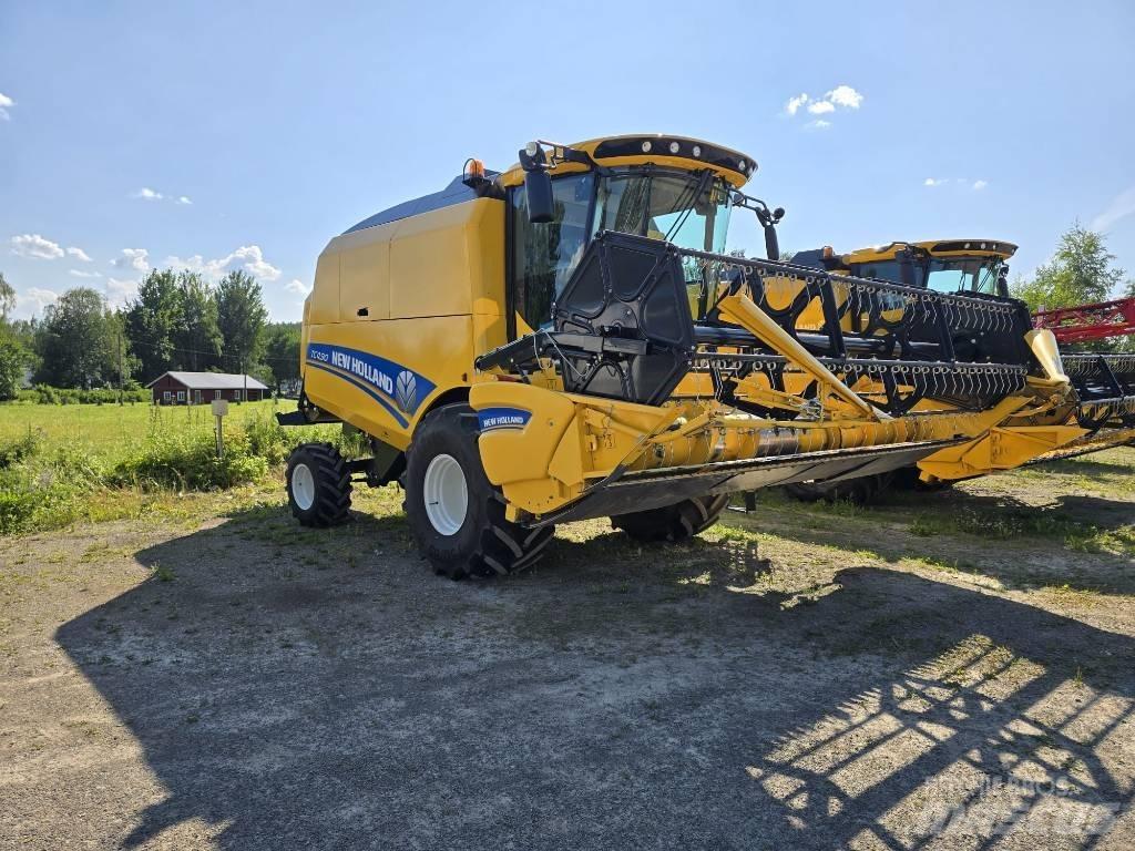 New Holland TC 4.90 Kombajny zbożowe