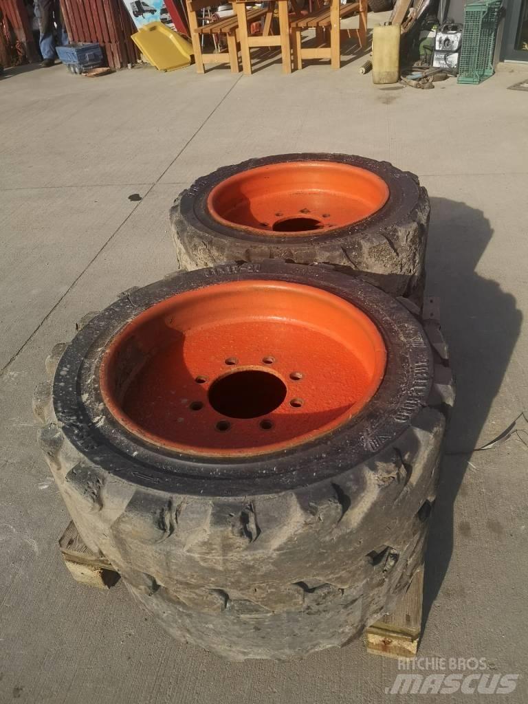 Trelleborg 31x10-20 Opony, koła i felgi