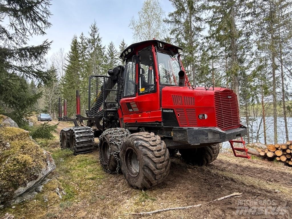 Komatsu 835 Forwardery