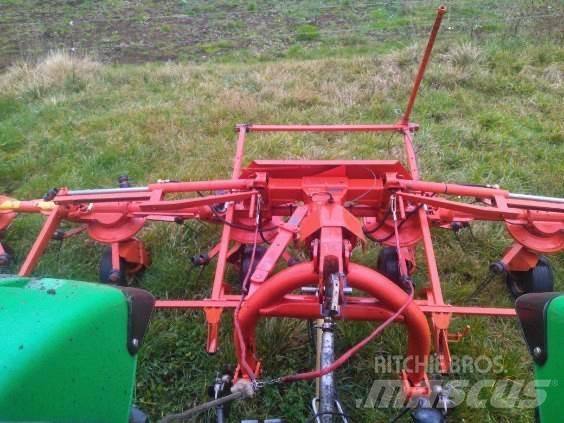 Kuhn Gf5801 Zgrabiarki i przetrząsacze