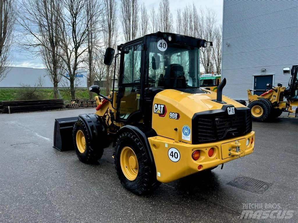 CAT 908 Ładowarki kołowe