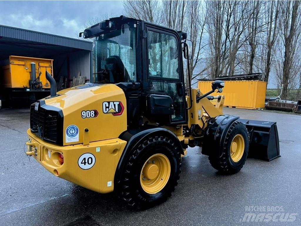 CAT 908 Ładowarki kołowe